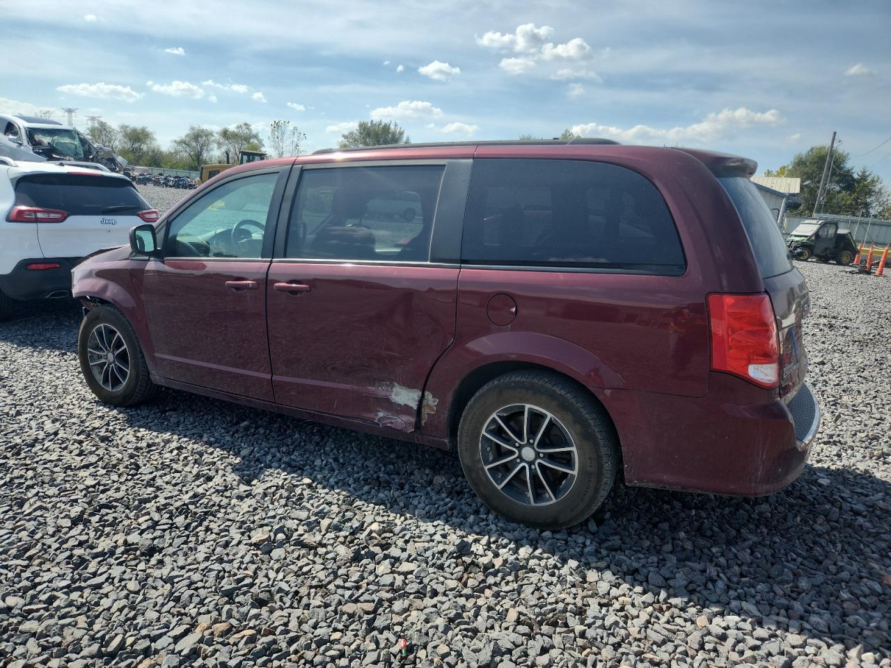 2018 Dodge Grand Caravan Gt - Фото 2