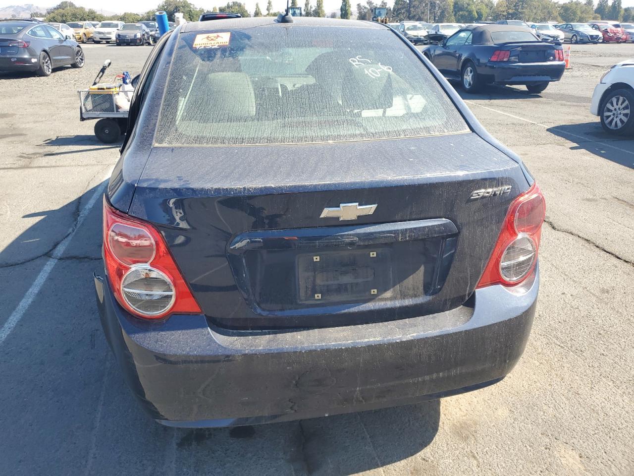 2015 Chevrolet Sonic Ls - Фото 6