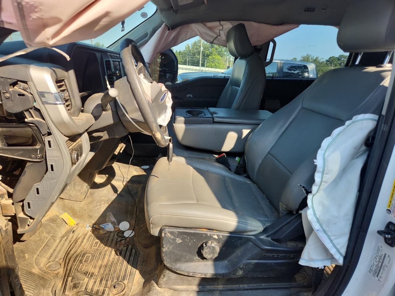 2023 Ford F250 Super Duty - Image 7