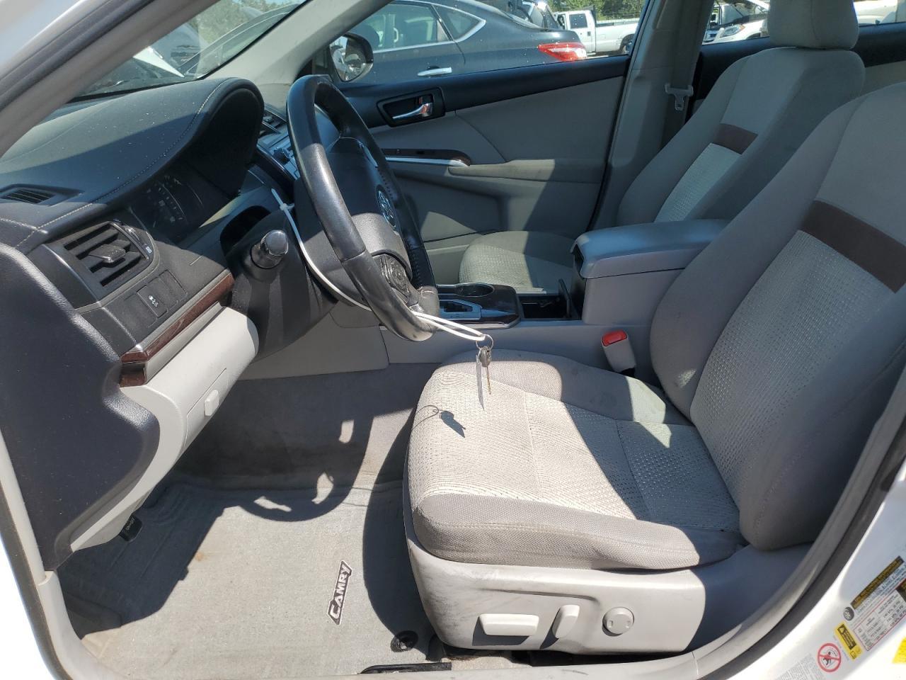 2012 Toyota Camry - Image 7