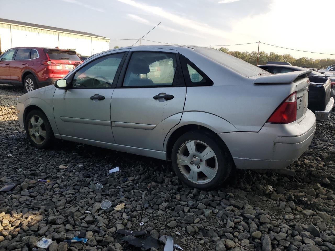 2006 Ford Focus Zx4 - Фото 2