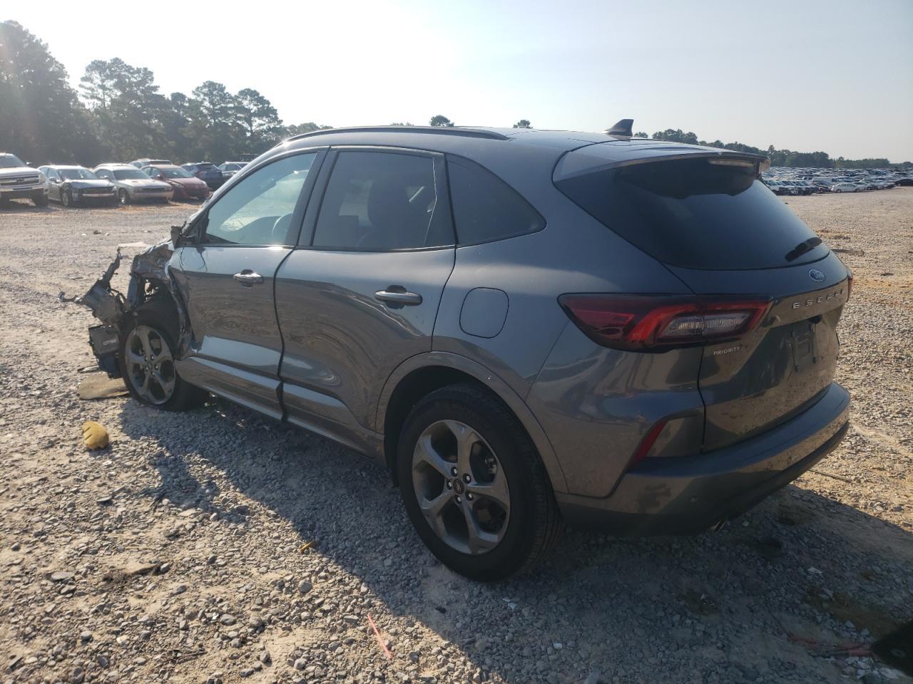 2023 Ford Escape St Line - Фото 2