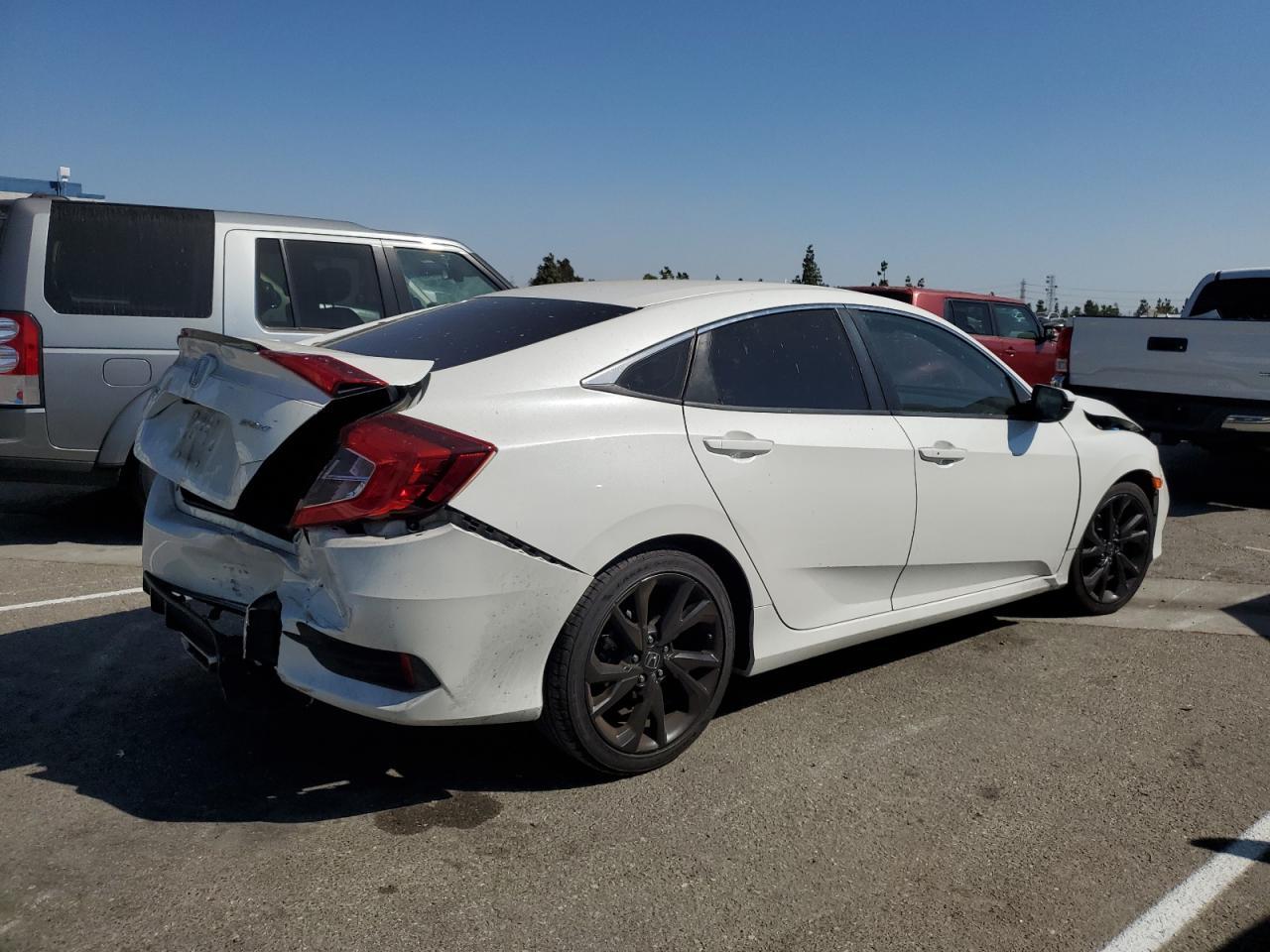 2020 Honda Civic Sport - Фото 3