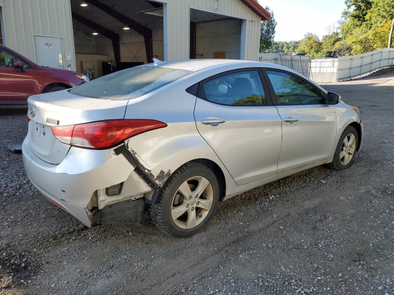 2013 Hyundai Elantra Gls - Фото 3