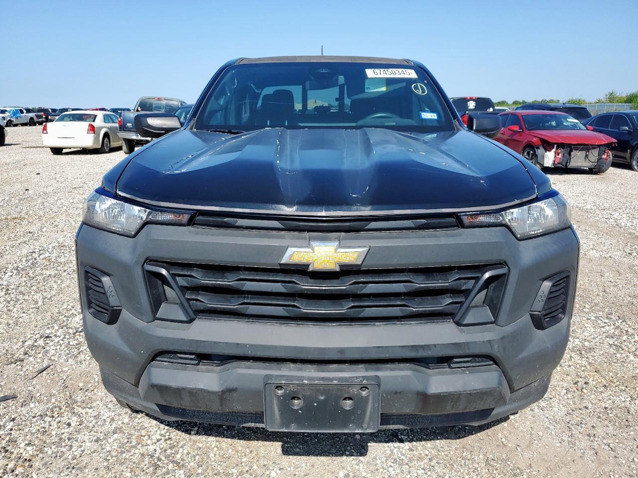 2023 Chevrolet Colorado - Image 5
