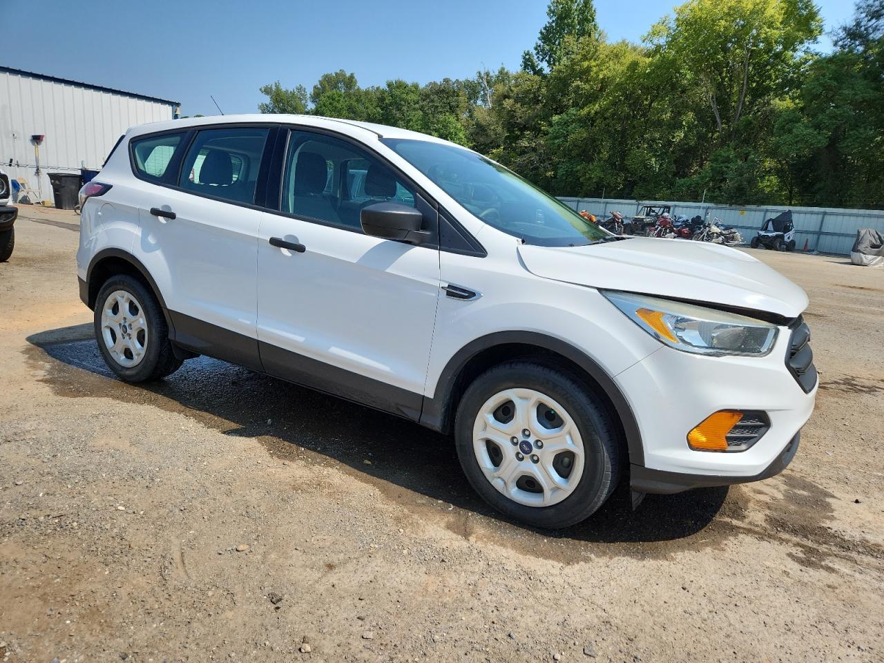 2017 Ford Escape S - Фото 4