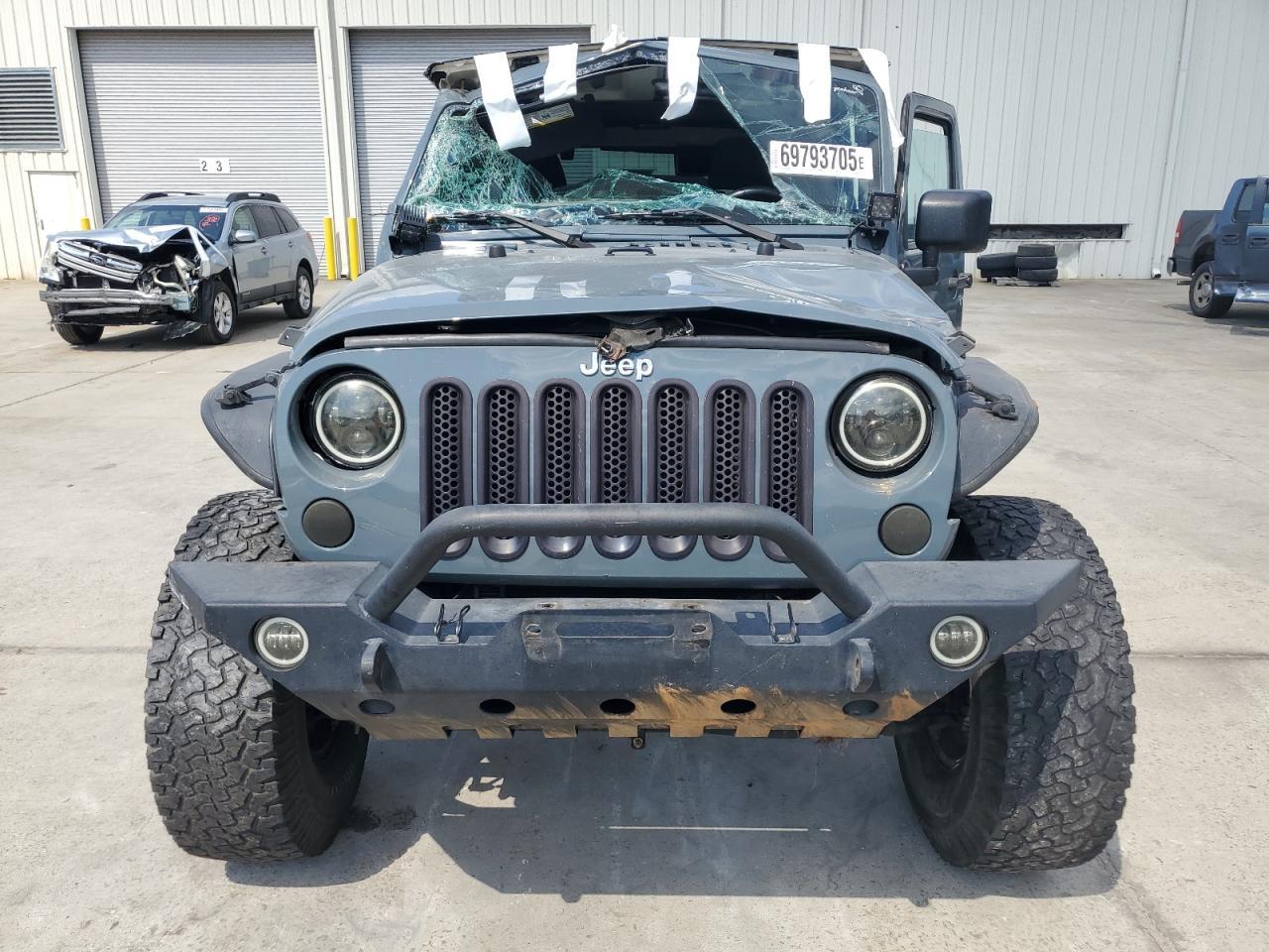 2014 Jeep Wrangler Sport - Фото 5