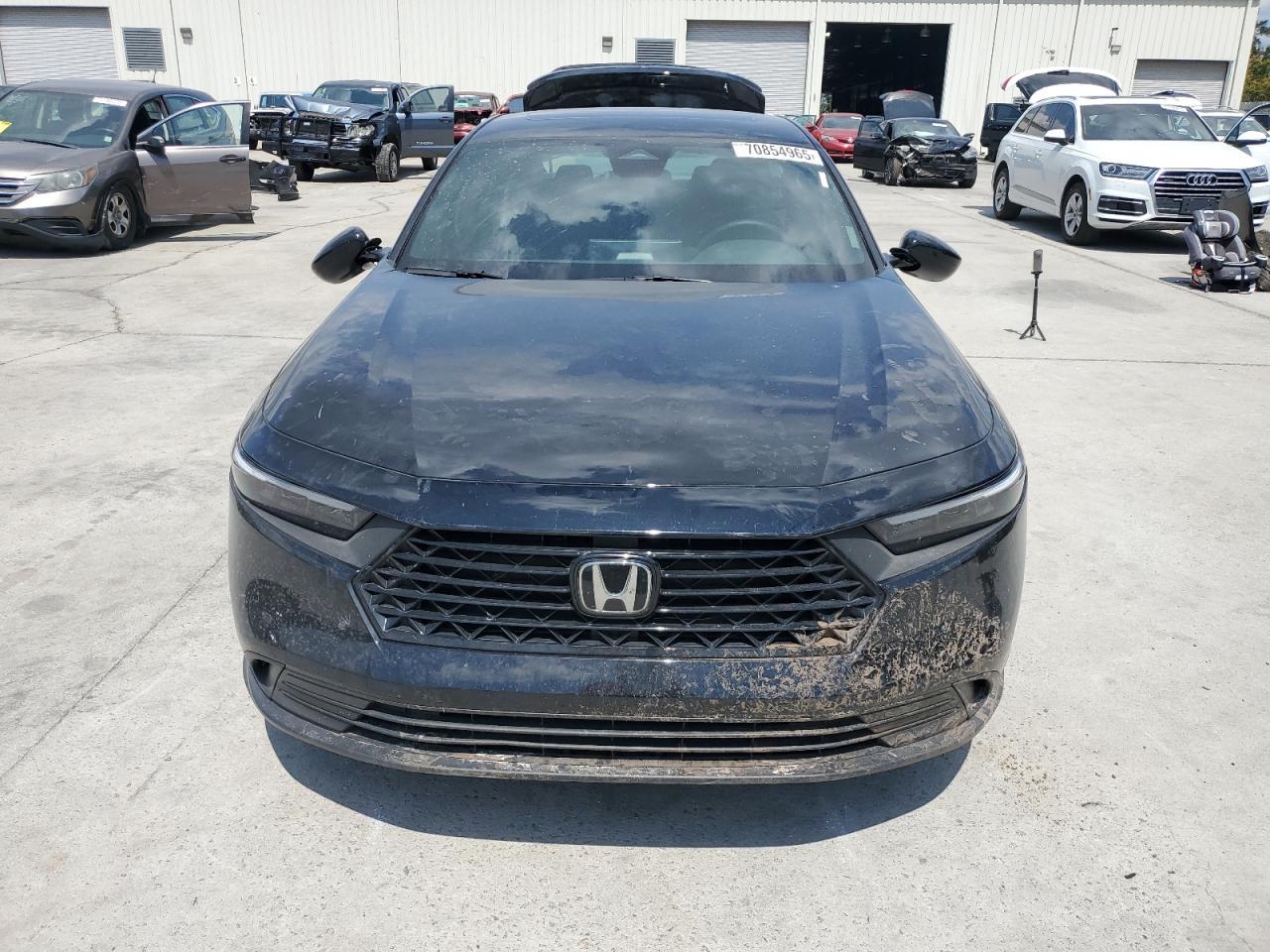 2025 Honda Accord Hybrid Sport - Image 5