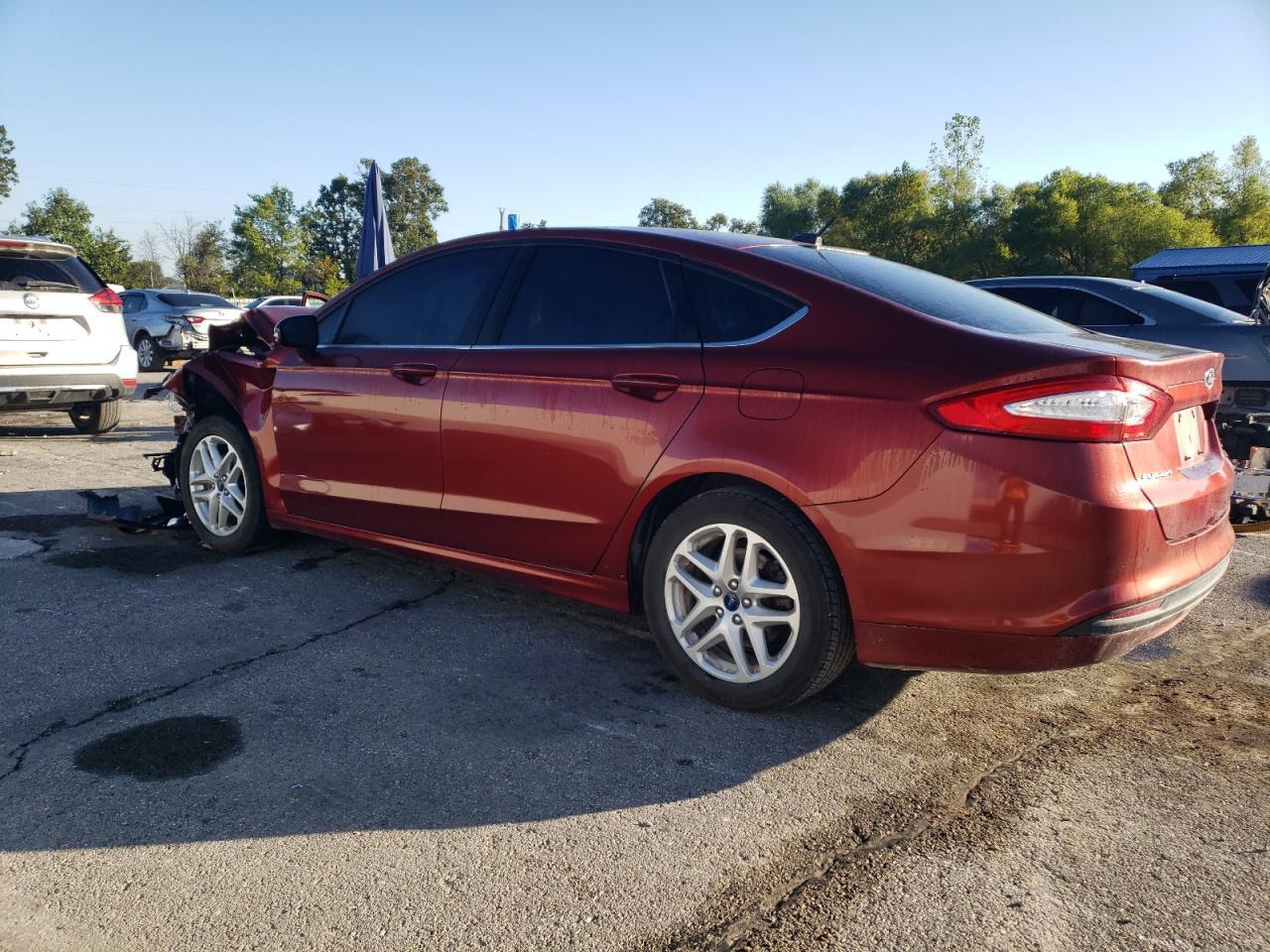 2014 Ford Fusion Se - Image 2