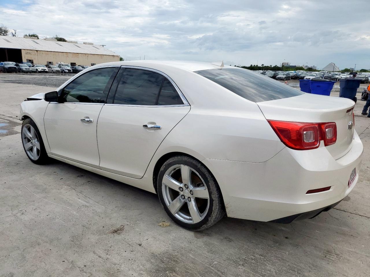 2013 Chevrolet Malibu Ltz - Image 2