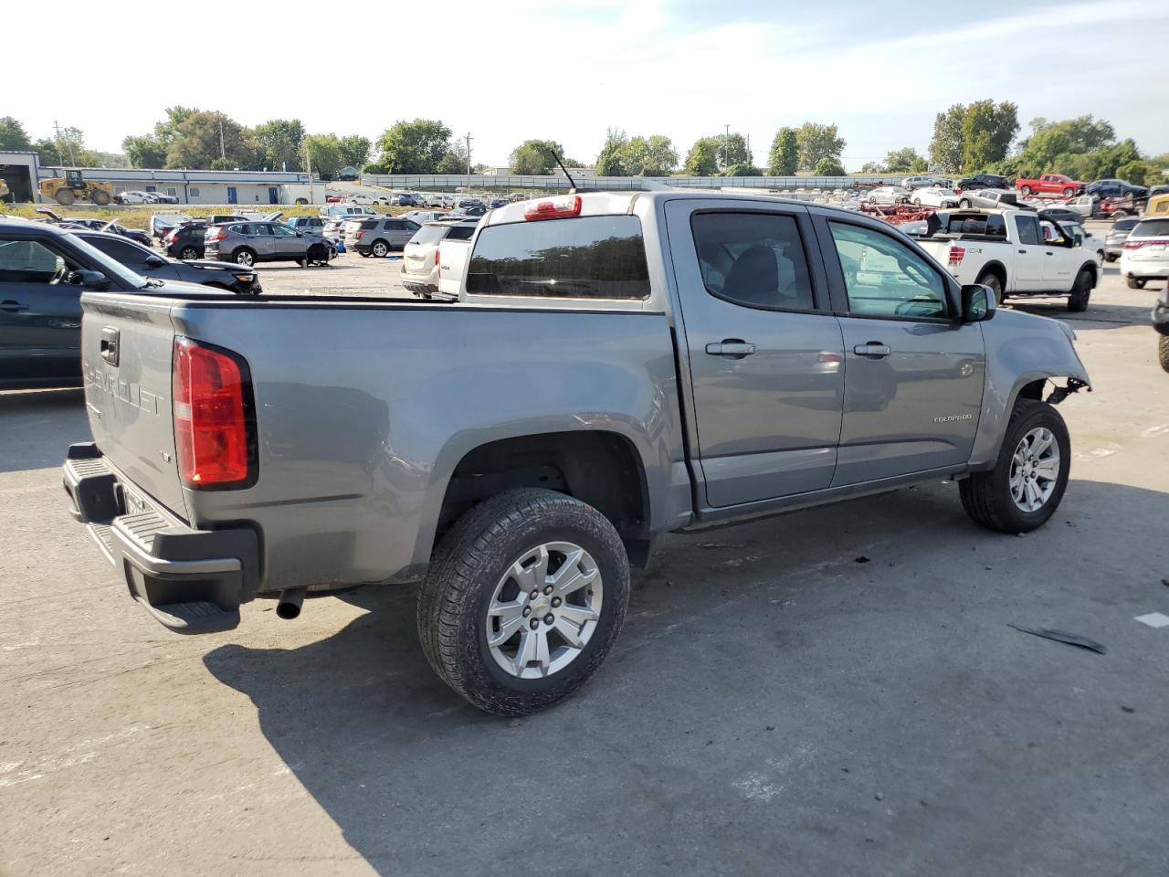 2021 Chevrolet Colorado Lt - Image 3