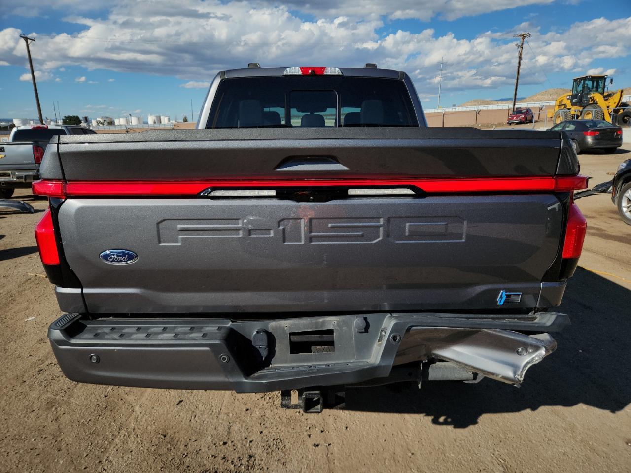 2022 Ford F150 Lightning Pro - Image 6