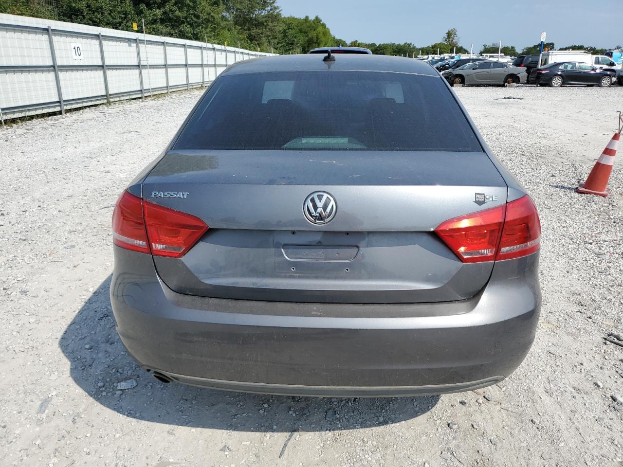 2013 Volkswagen Passat Se - Фото 6