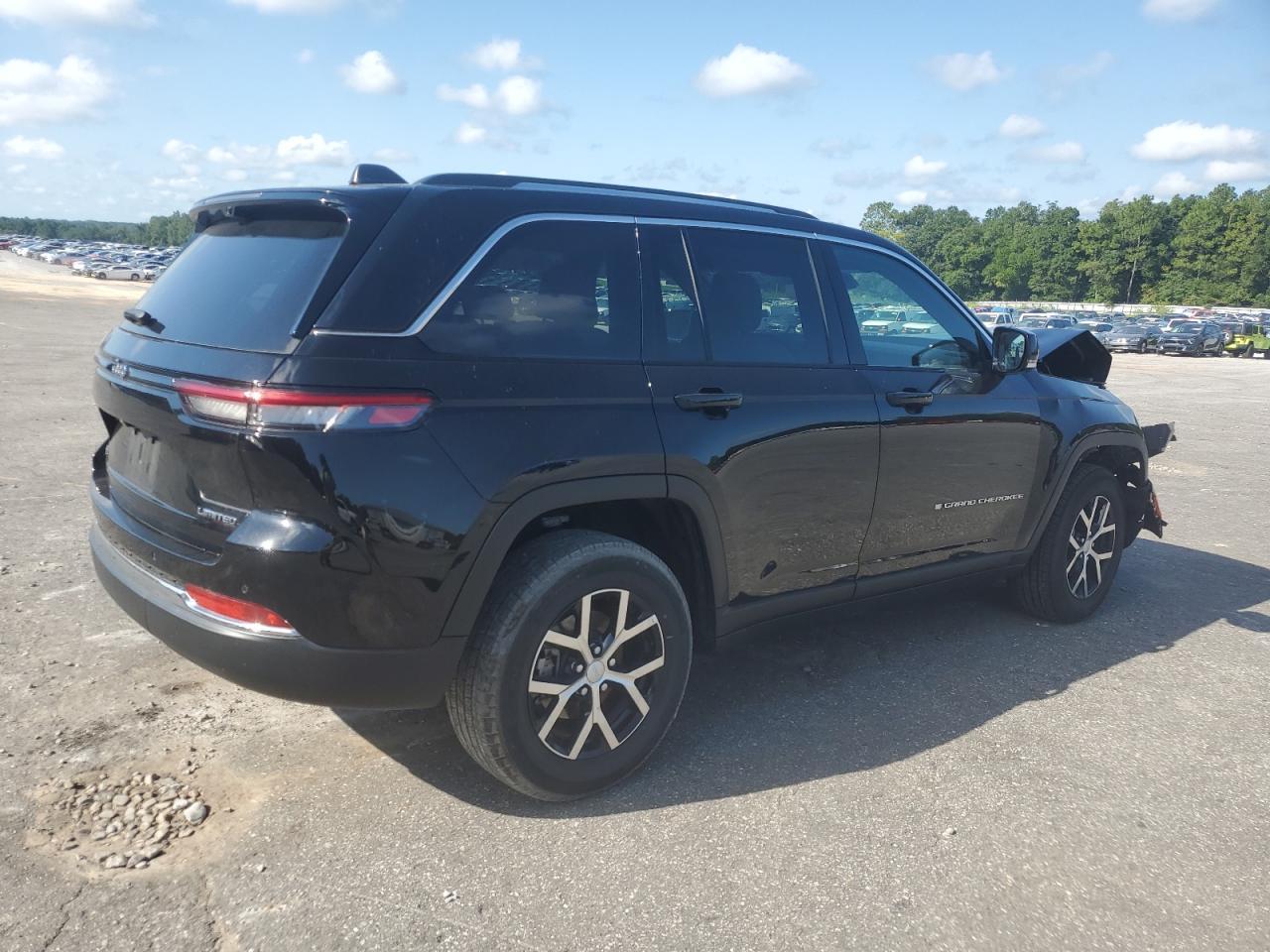 2023 Jeep Grand Cherokee Limited - Фото 3