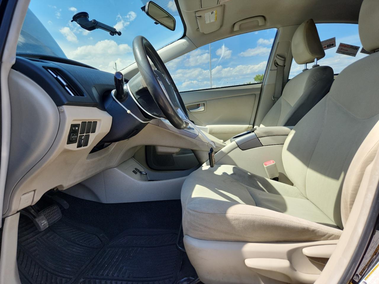 2012 Toyota Prius - Фото 7