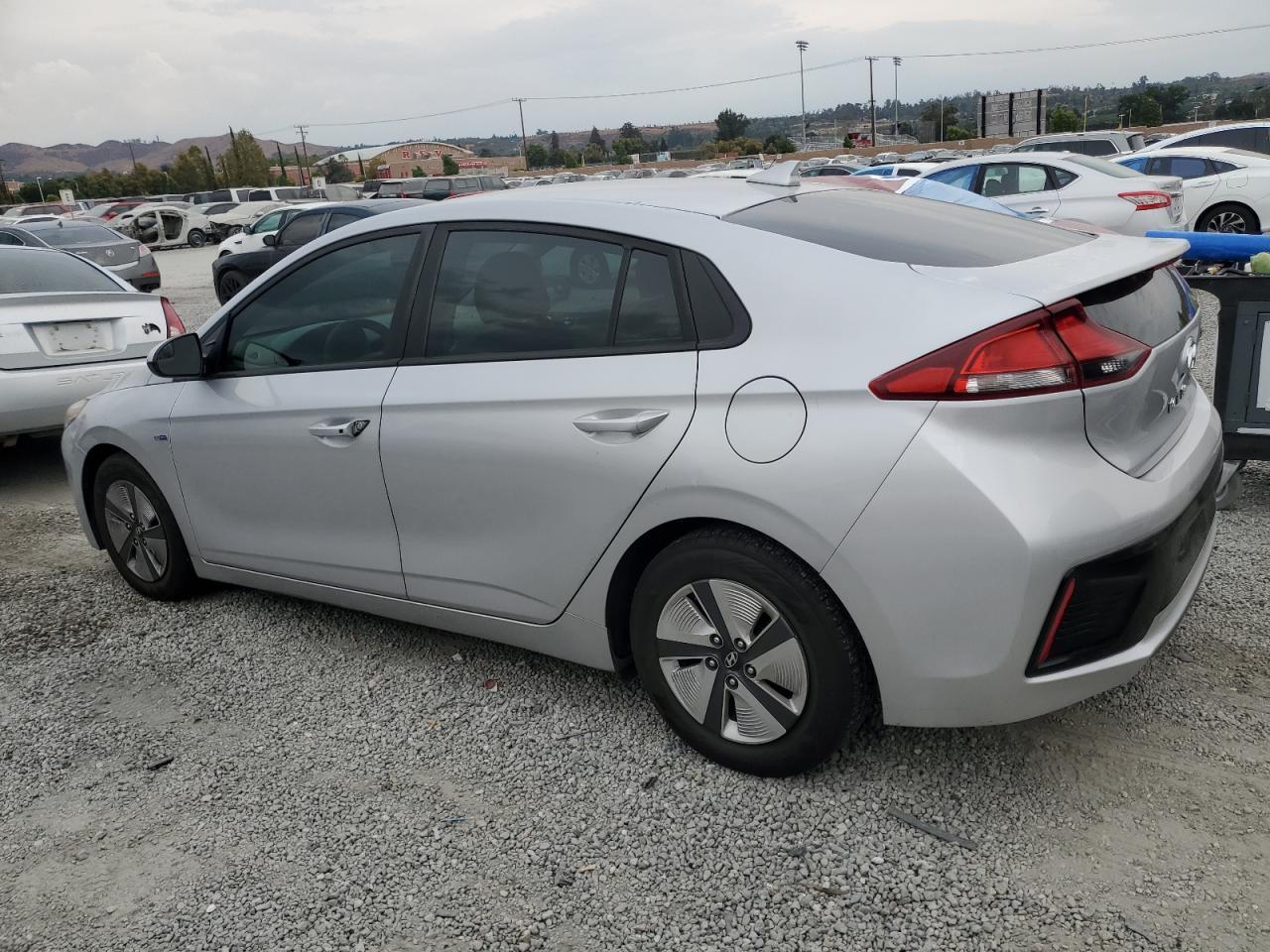 2019 Hyundai Ioniq Blue - Фото 2