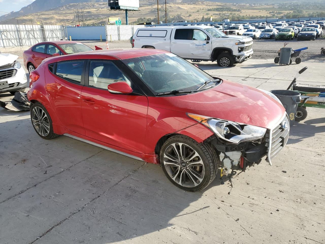 2016 Hyundai Veloster Turbo - Фото 4