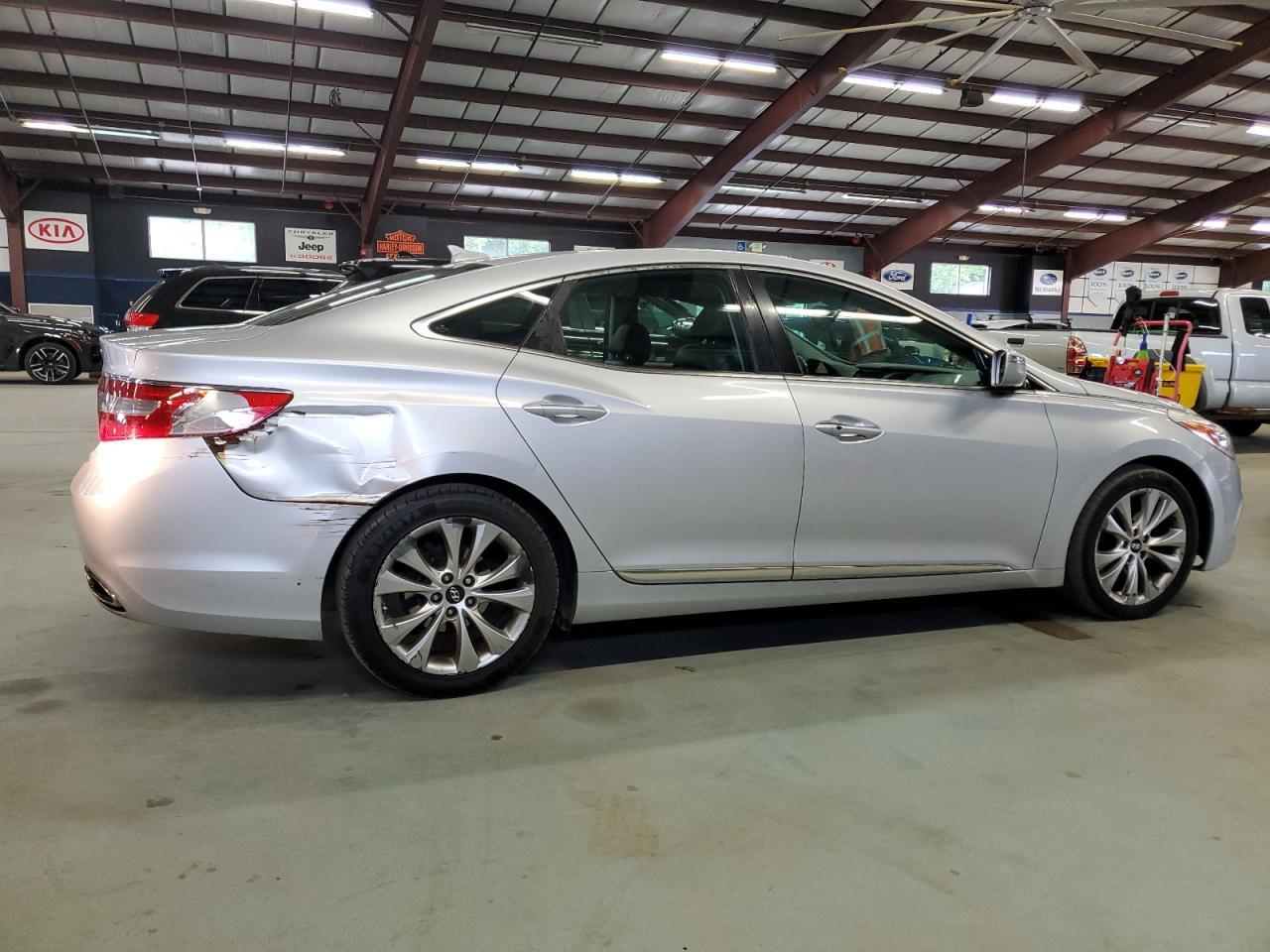 2012 Hyundai Azera Gls - Image 3