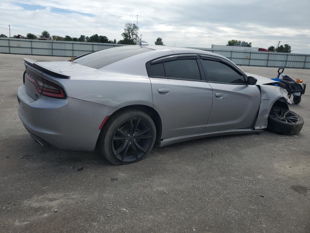 2015 Dodge Charger R/T - Фото 3