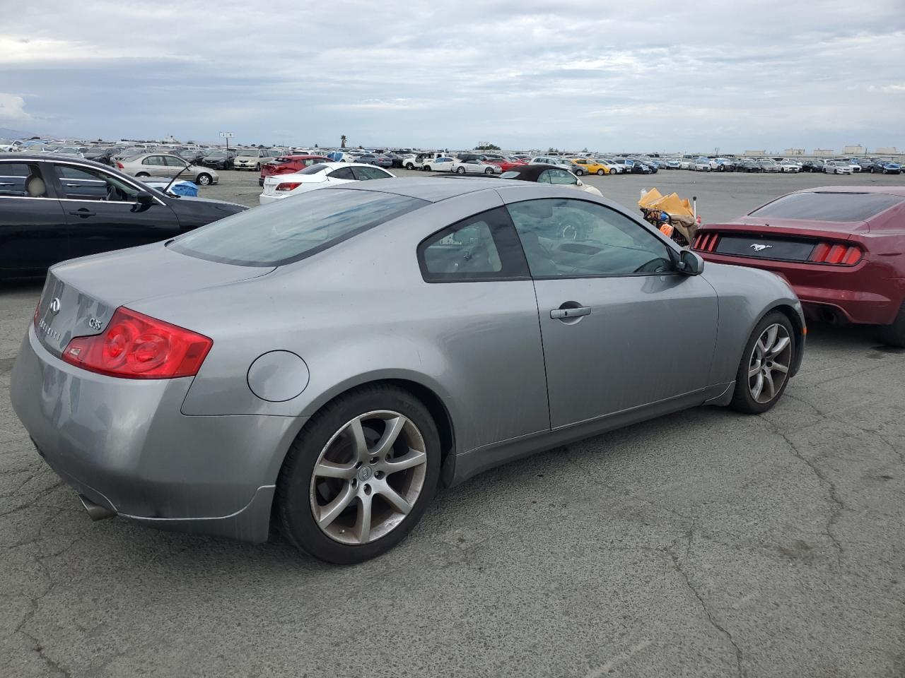 2007 Infiniti G35 - Image 3