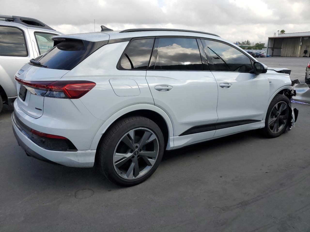 2024 Audi Q4 E-Tron Premium - Фото 3