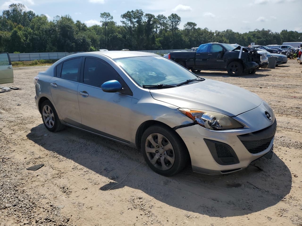 2010 Mazda 3 I - Фото 4