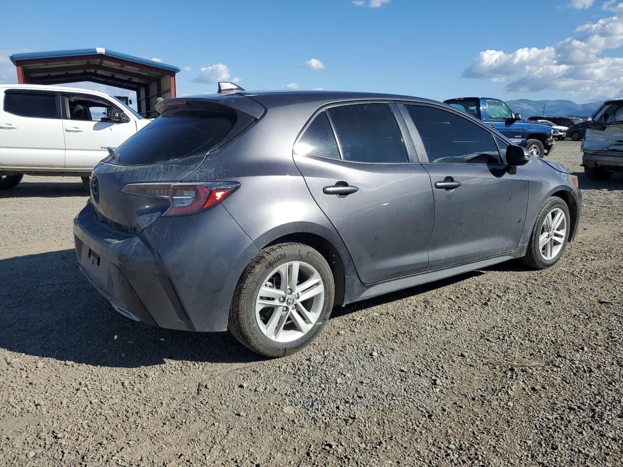 2022 Toyota Corolla Se - Image 3