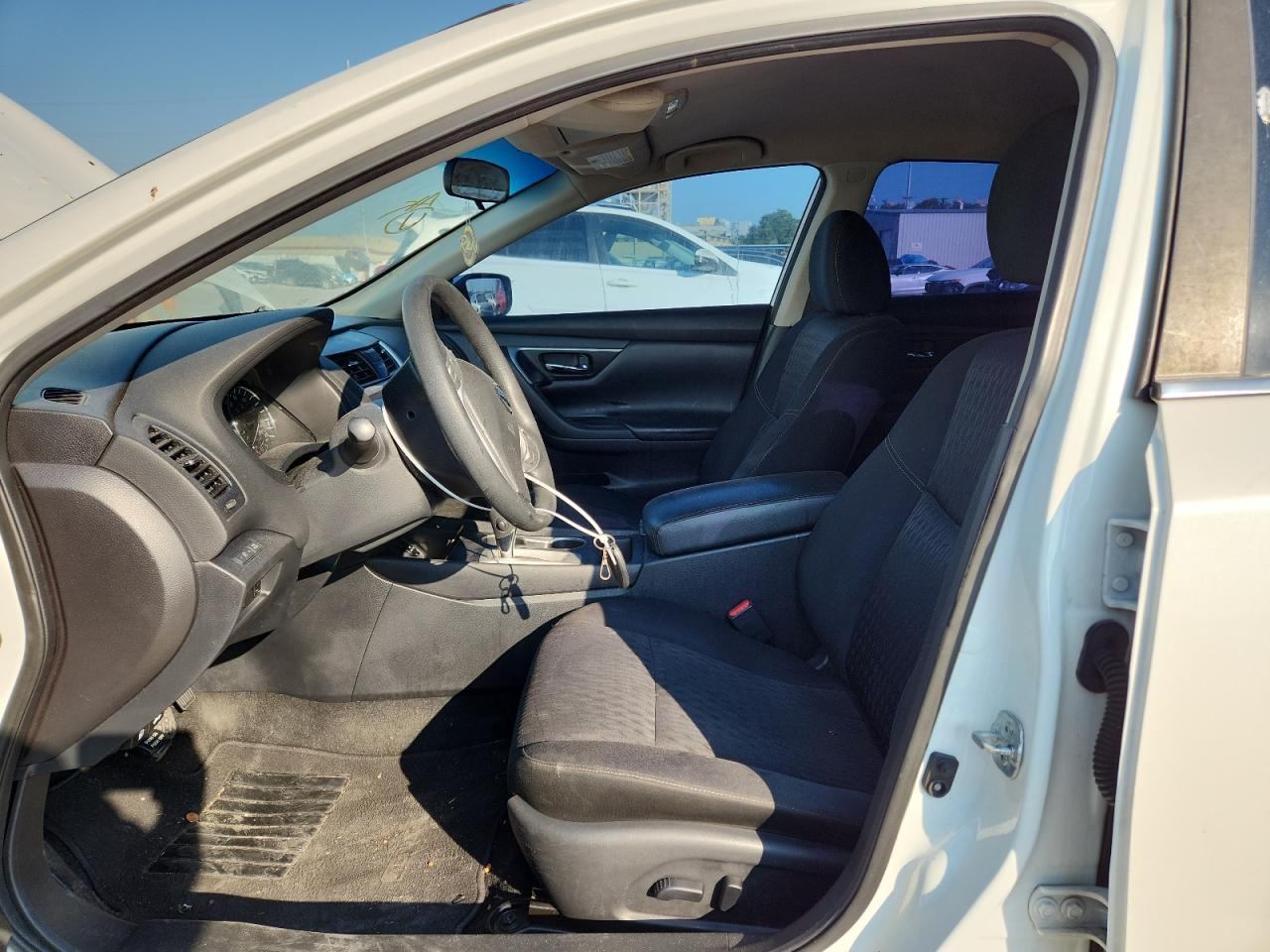 2017 Nissan Altima 2.5 - Image 7
