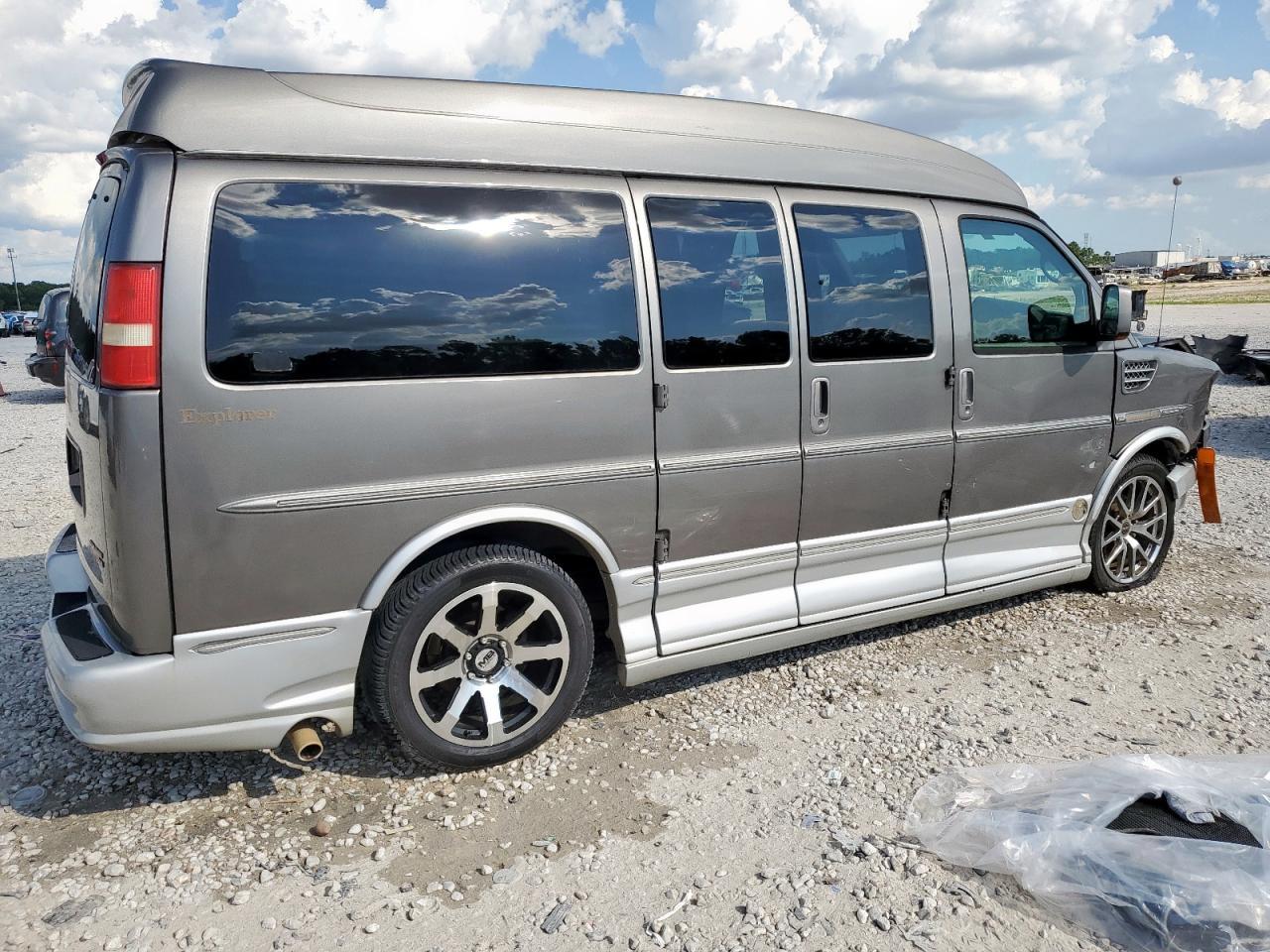 2011 GMC Savana Rv G1500 3Lt - Фото 3