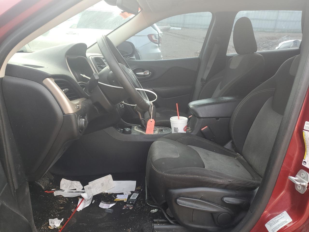 2015 Jeep Cherokee Sport - Фото 7