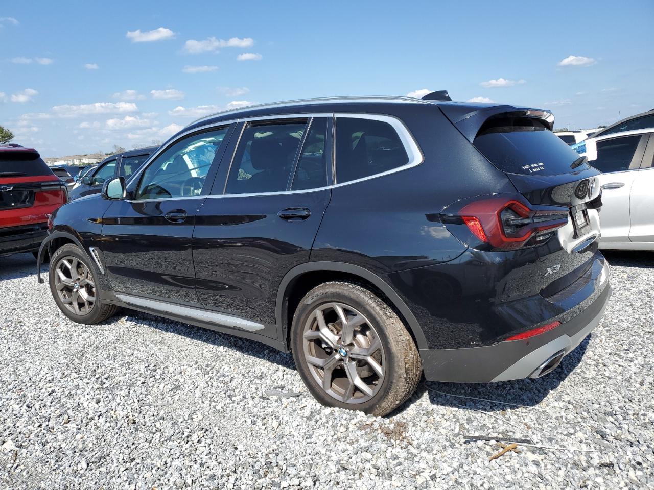 2022 BMW X3 Sdrive30I - Фото 2