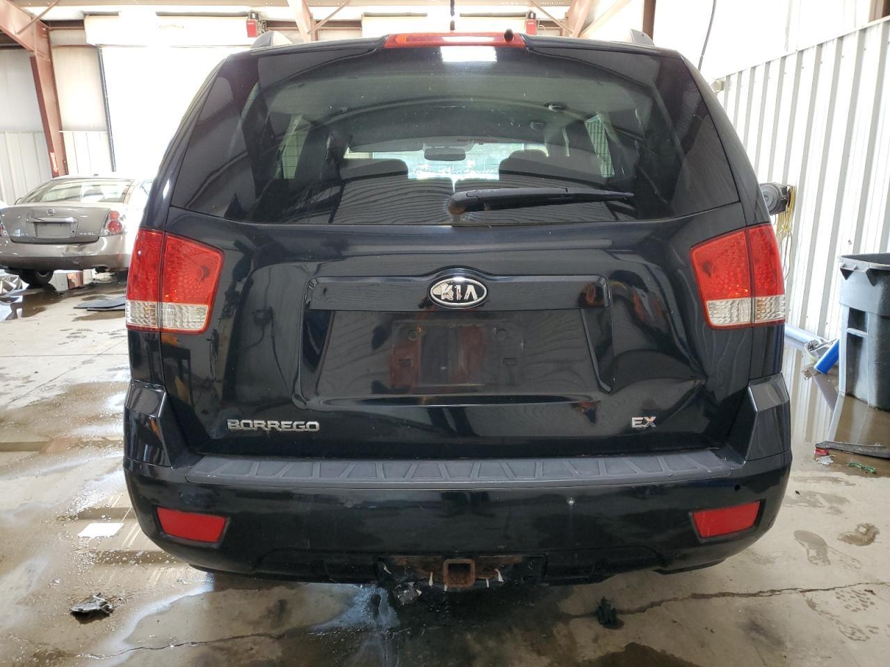 2009 Kia Borrego - Фото 6