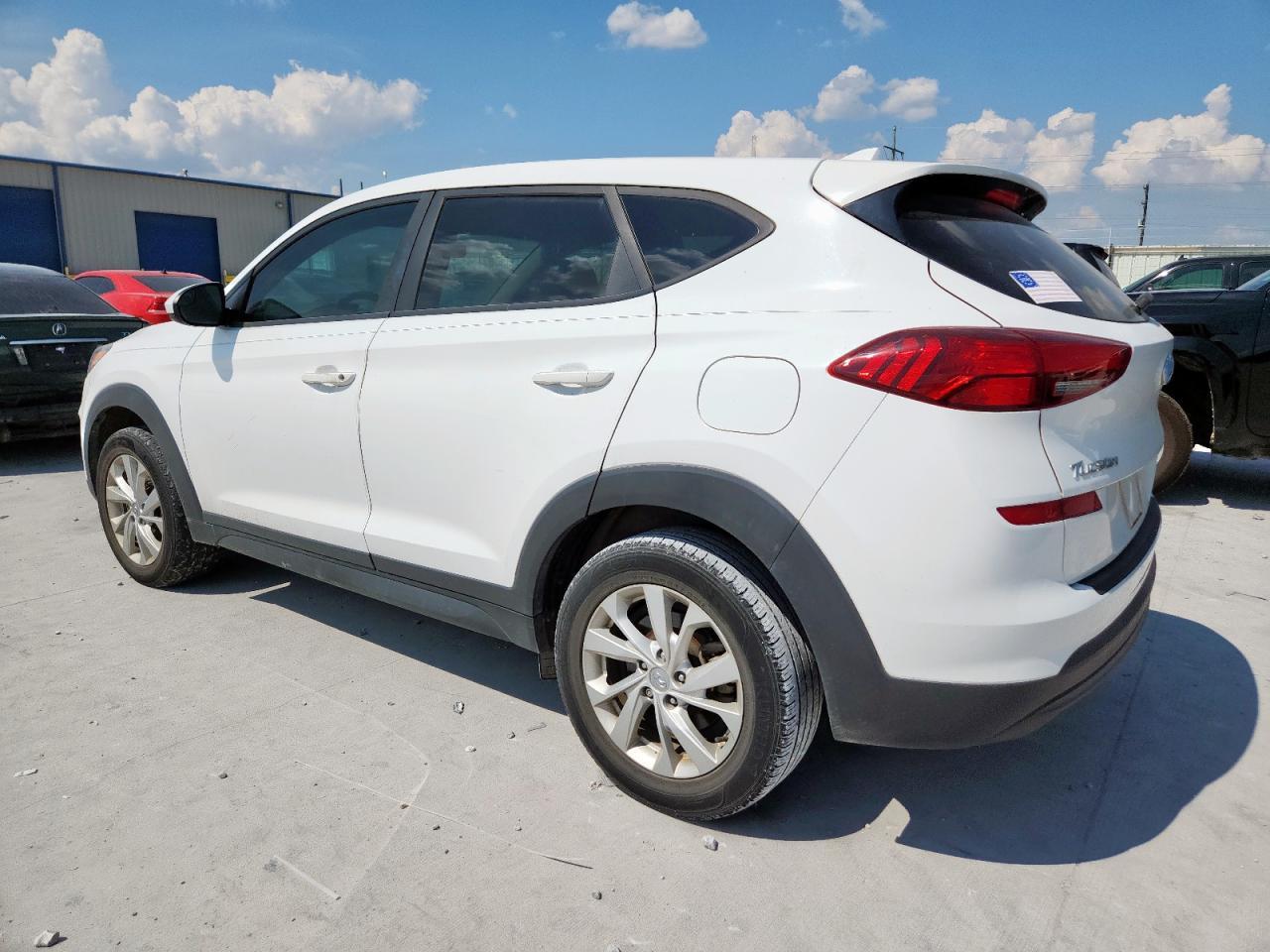 2020 Hyundai Tucson Se - Image 2