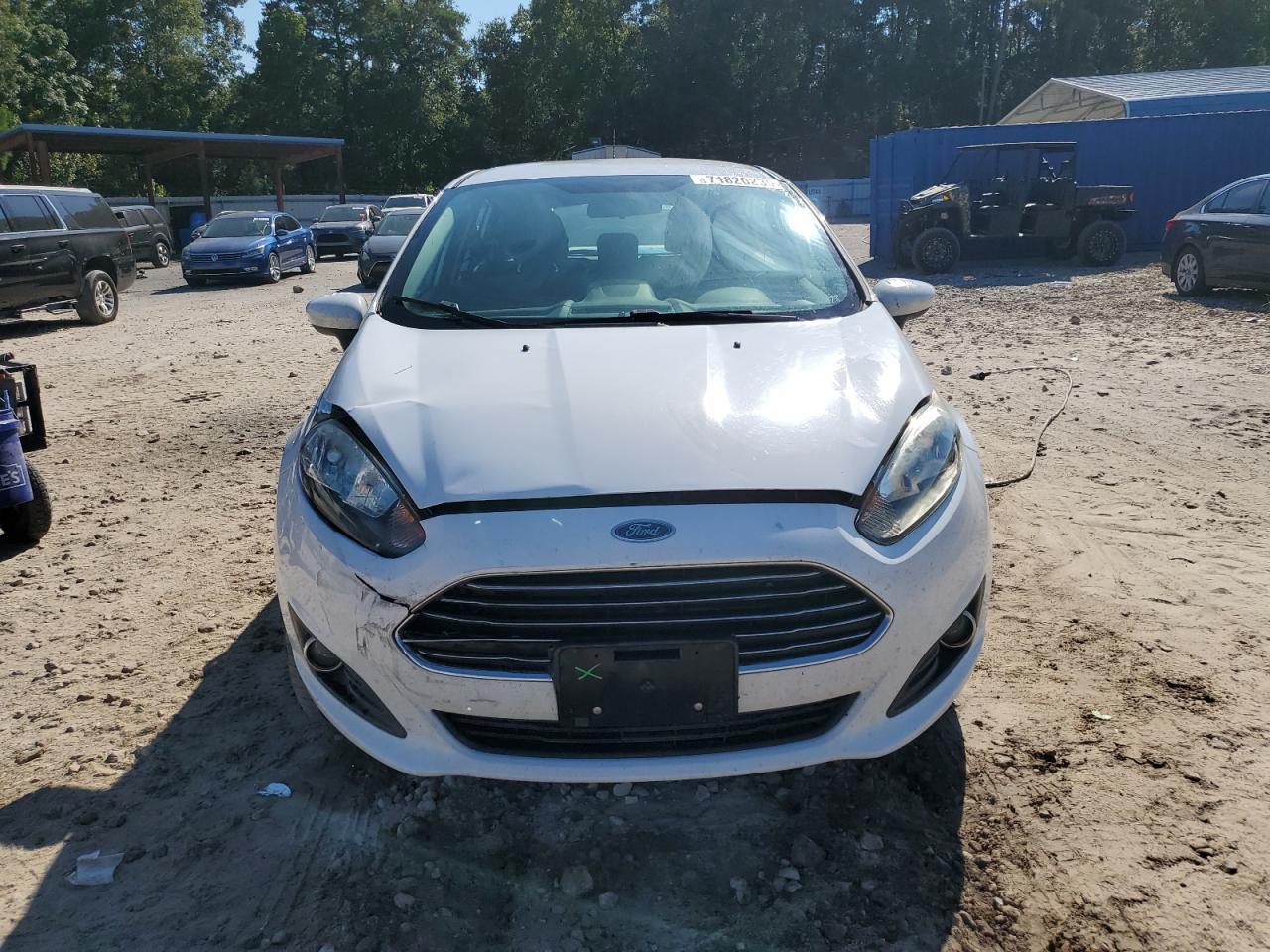 2019 Ford Fiesta Se - Фото 5