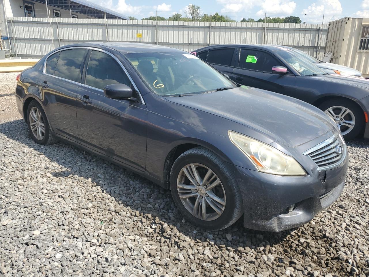2012 Infiniti G37 Base - Фото 4