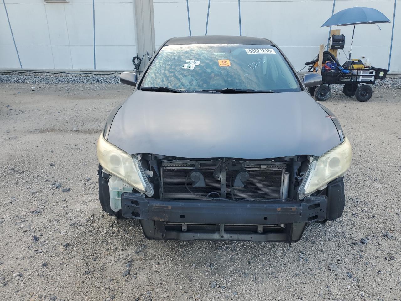 2010 Toyota Camry Le - Image 5