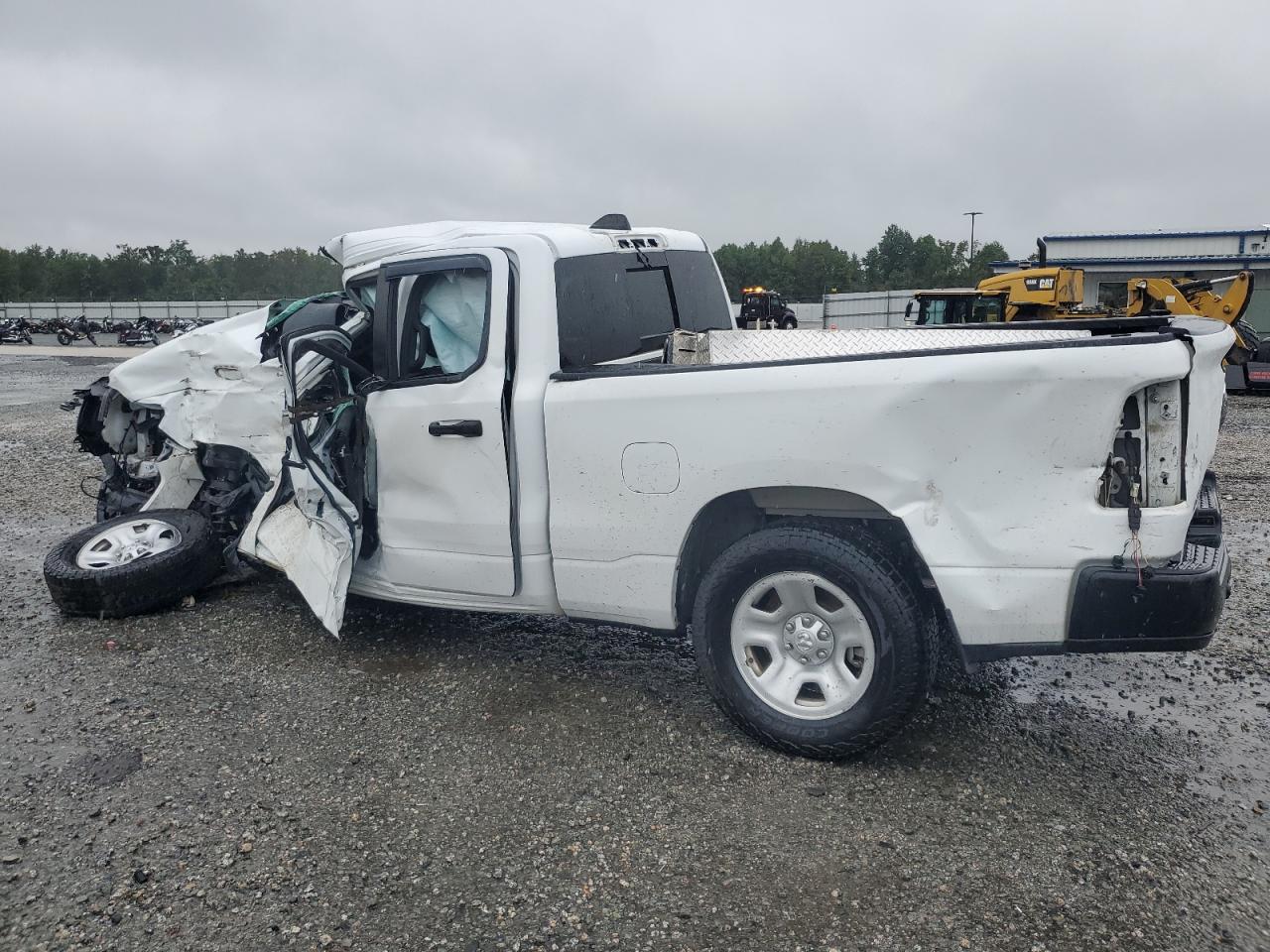 2022 Ram 1500 Tradesman - Фото 2