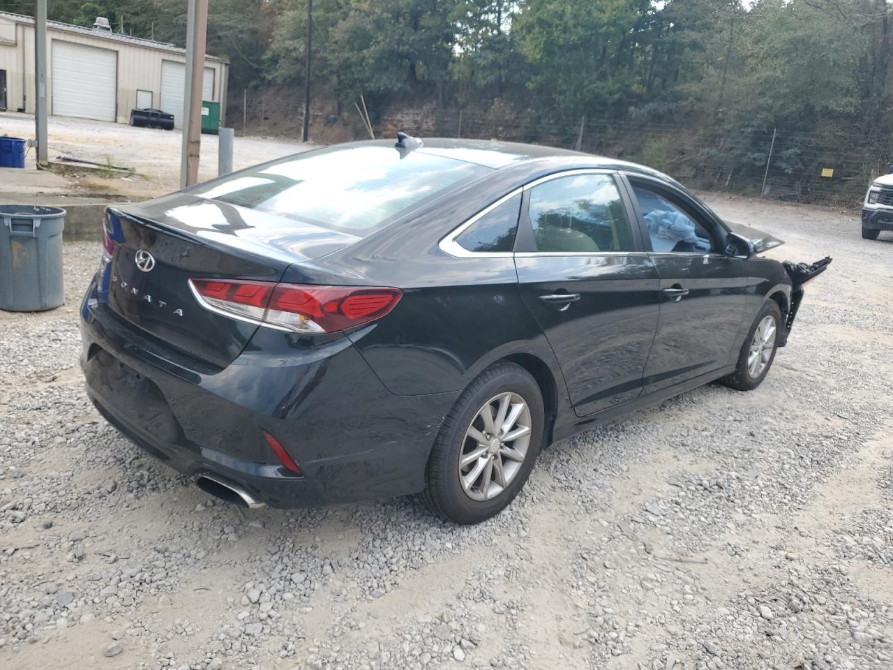 2019 Hyundai Sonata Se - Image 3