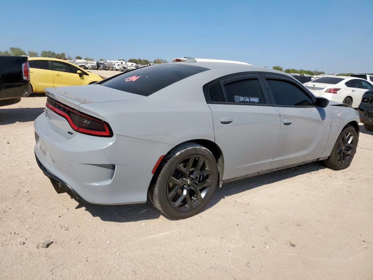 2021 Dodge Charger Gt - Image 3