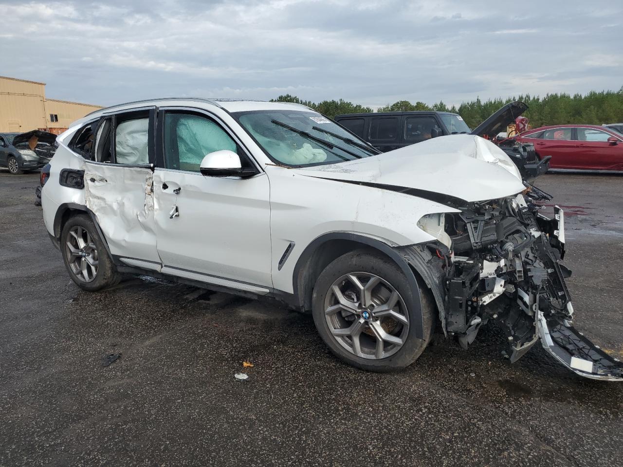 2024 BMW X3 xDrive30I - Image 4