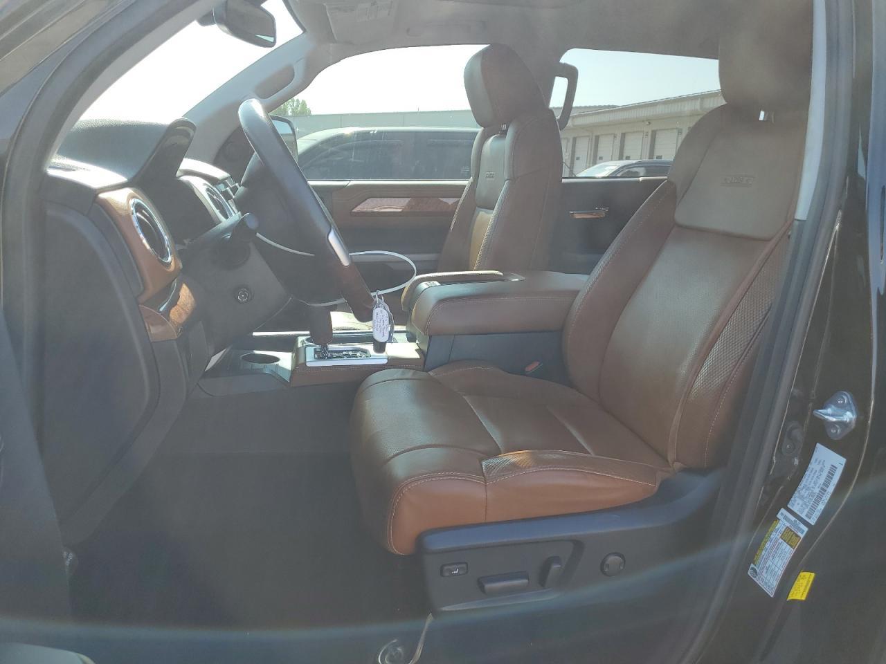 2021 Toyota Tundra - Фото 7