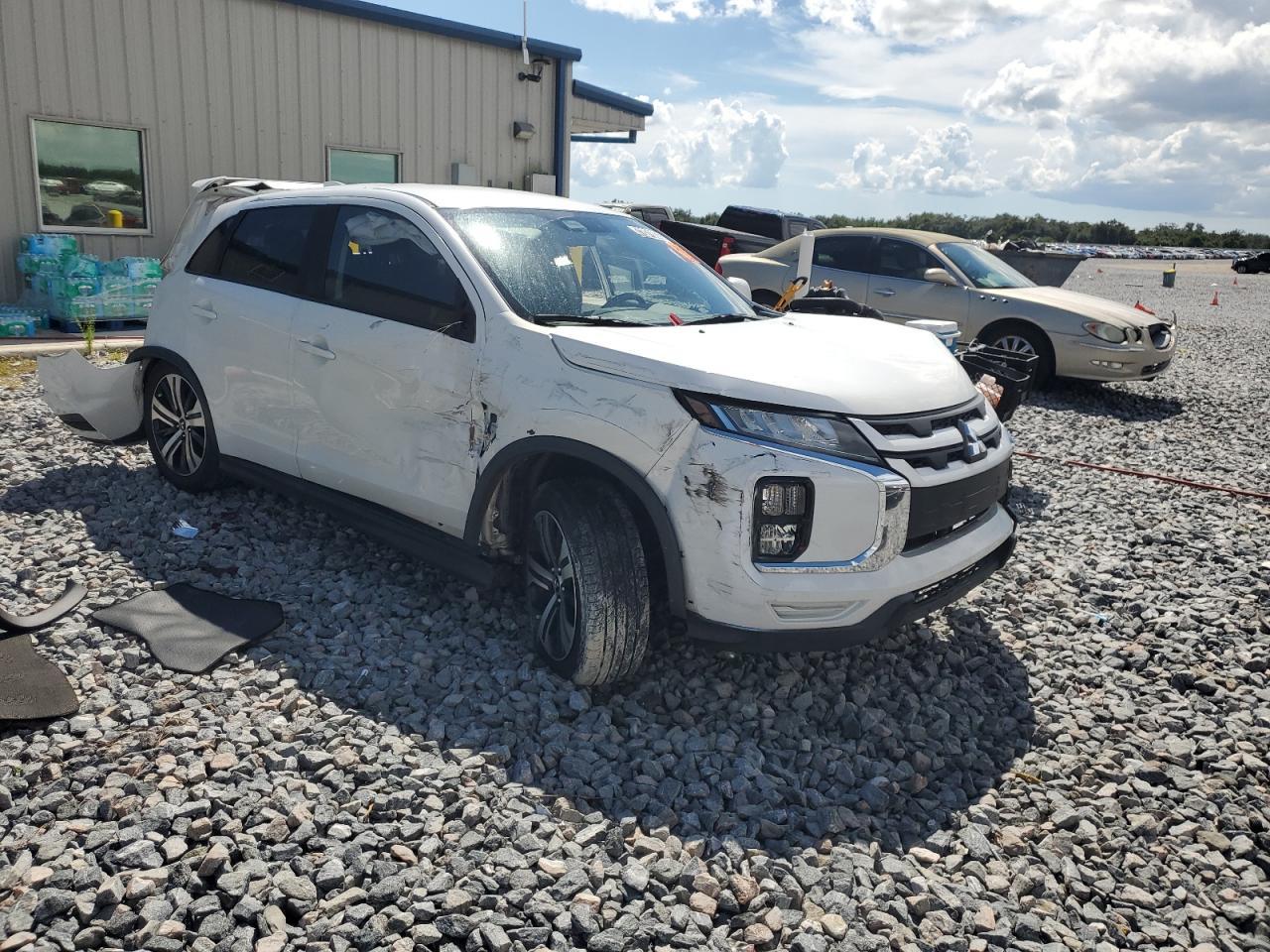 2021 Mitsubishi Outlander Sport Es - Фото 4