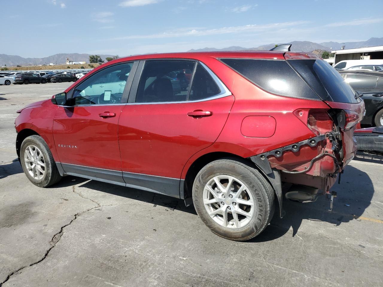 2022 Chevrolet Equinox Lt - Фото 2