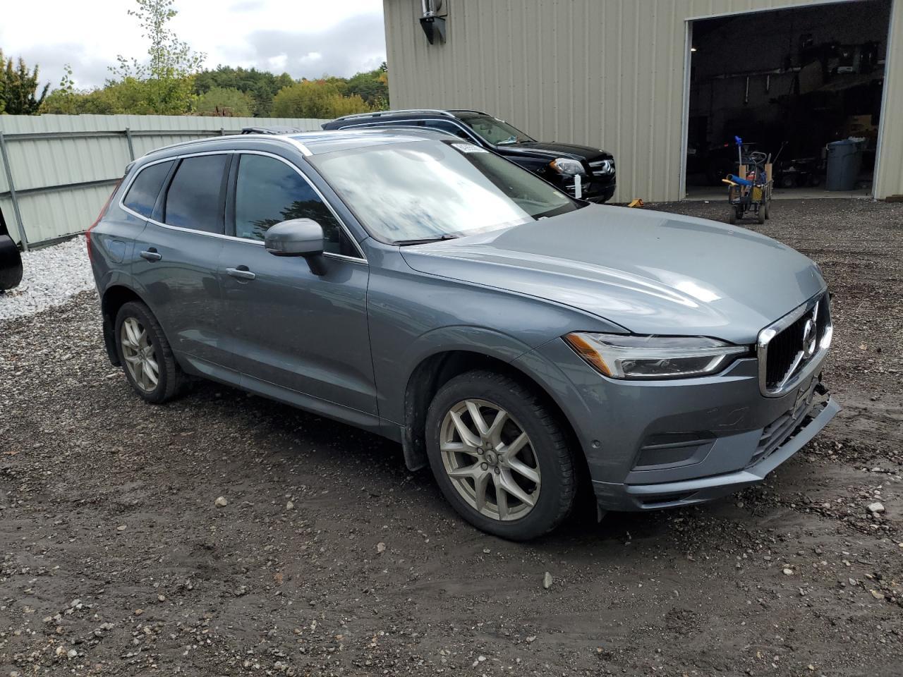2018 Volvo Xc60 T5 Momentum - Фото 4