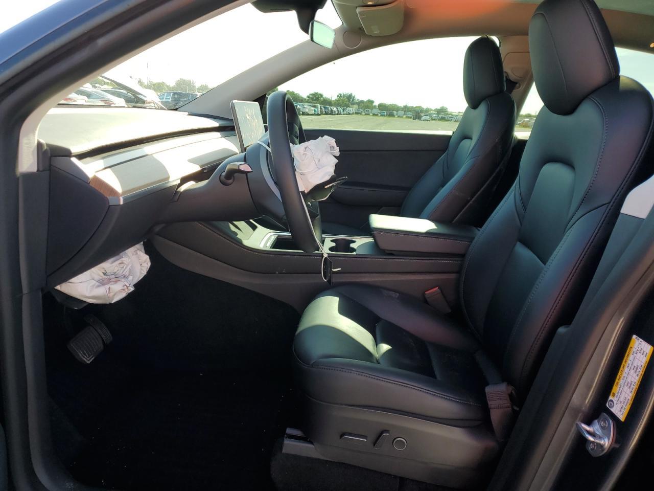 2022 Tesla Model Y - Фото 7