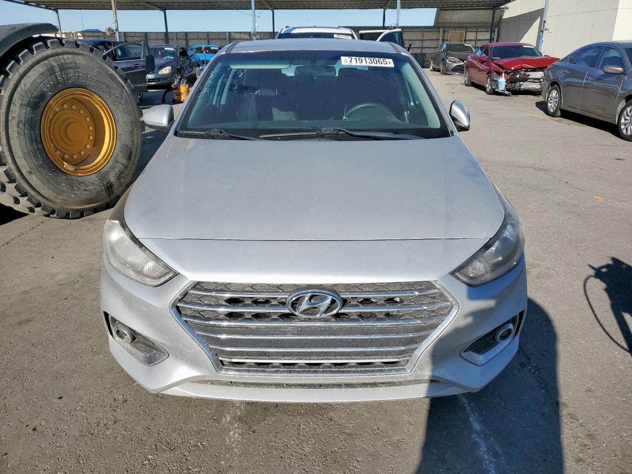 2019 Hyundai Accent Se - Фото 5