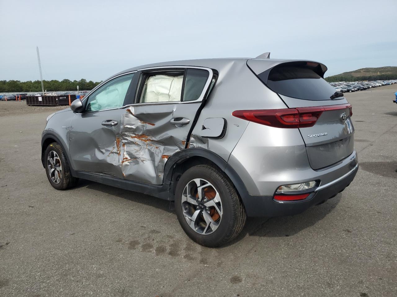 2021 Kia Sportage Lx - Image 2