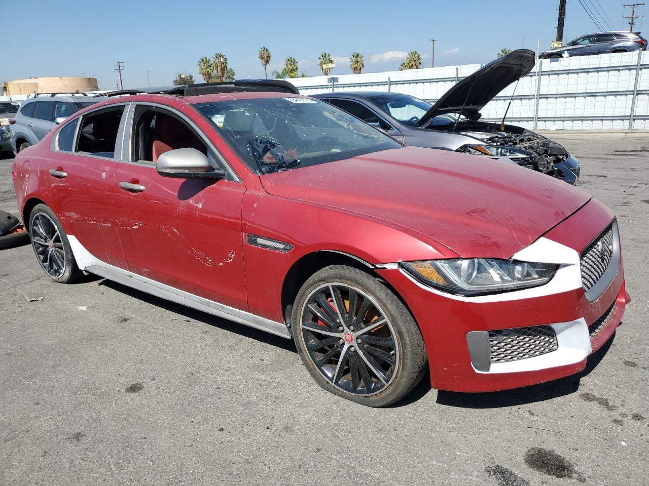 2018 Jaguar Xe S - Image 4