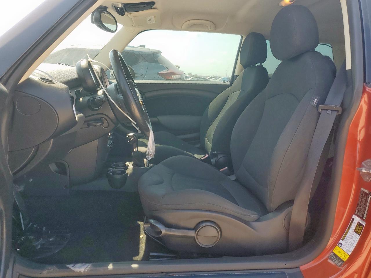 2011 Mini Cooper - Image 7