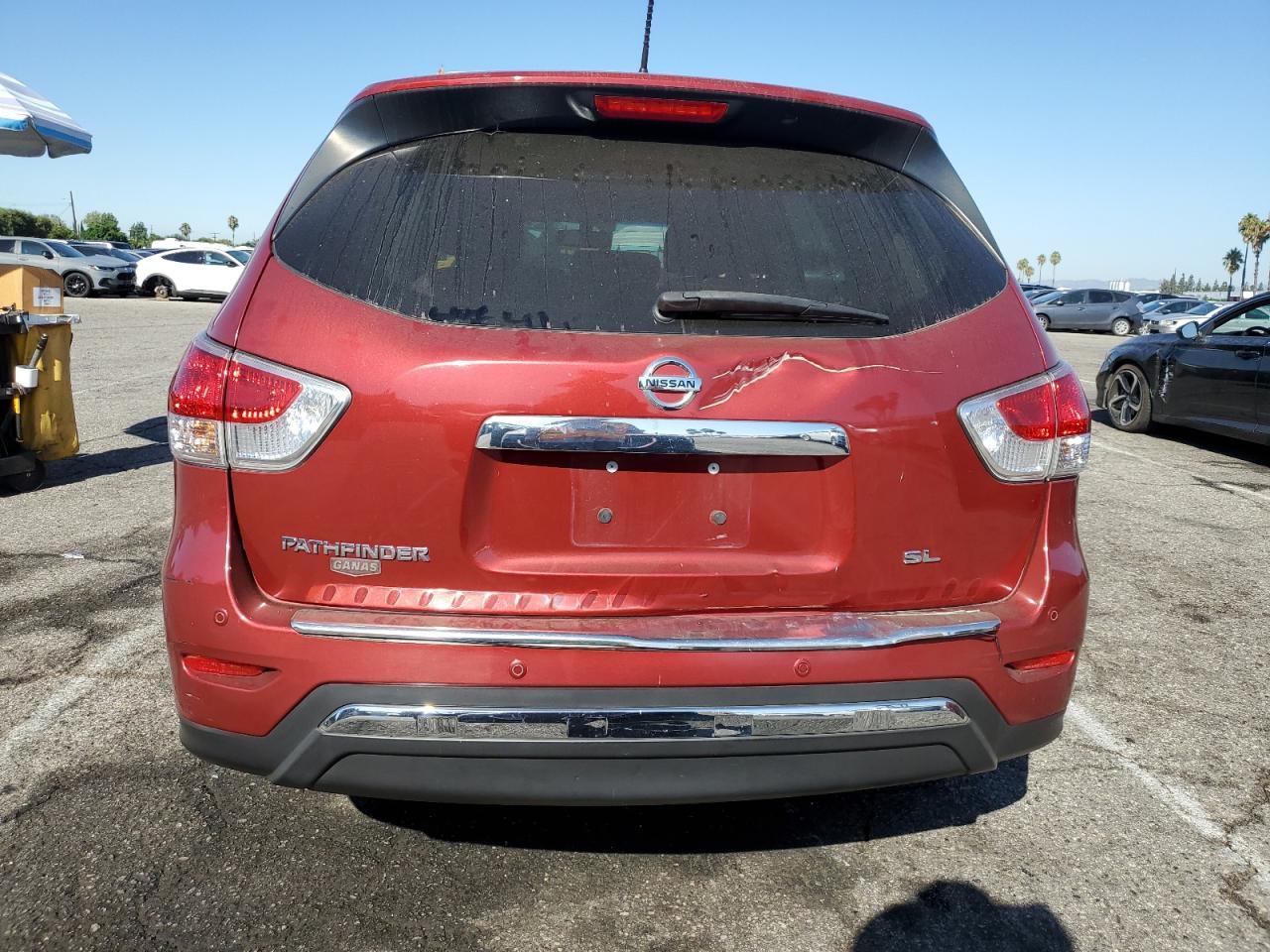 2015 Nissan Pathfinder S - Image 6